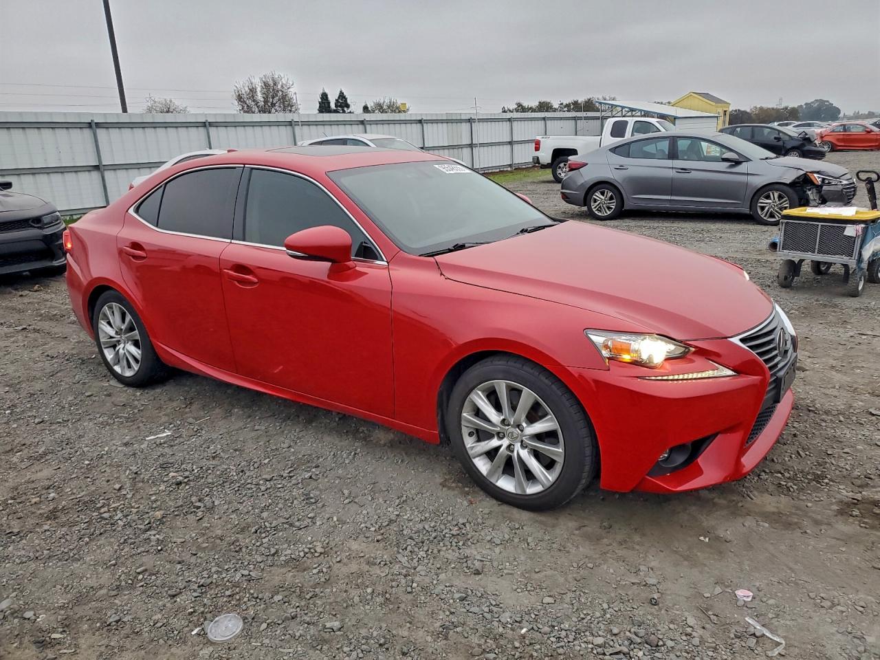 2016 Lexus Is 200T - Фото 4