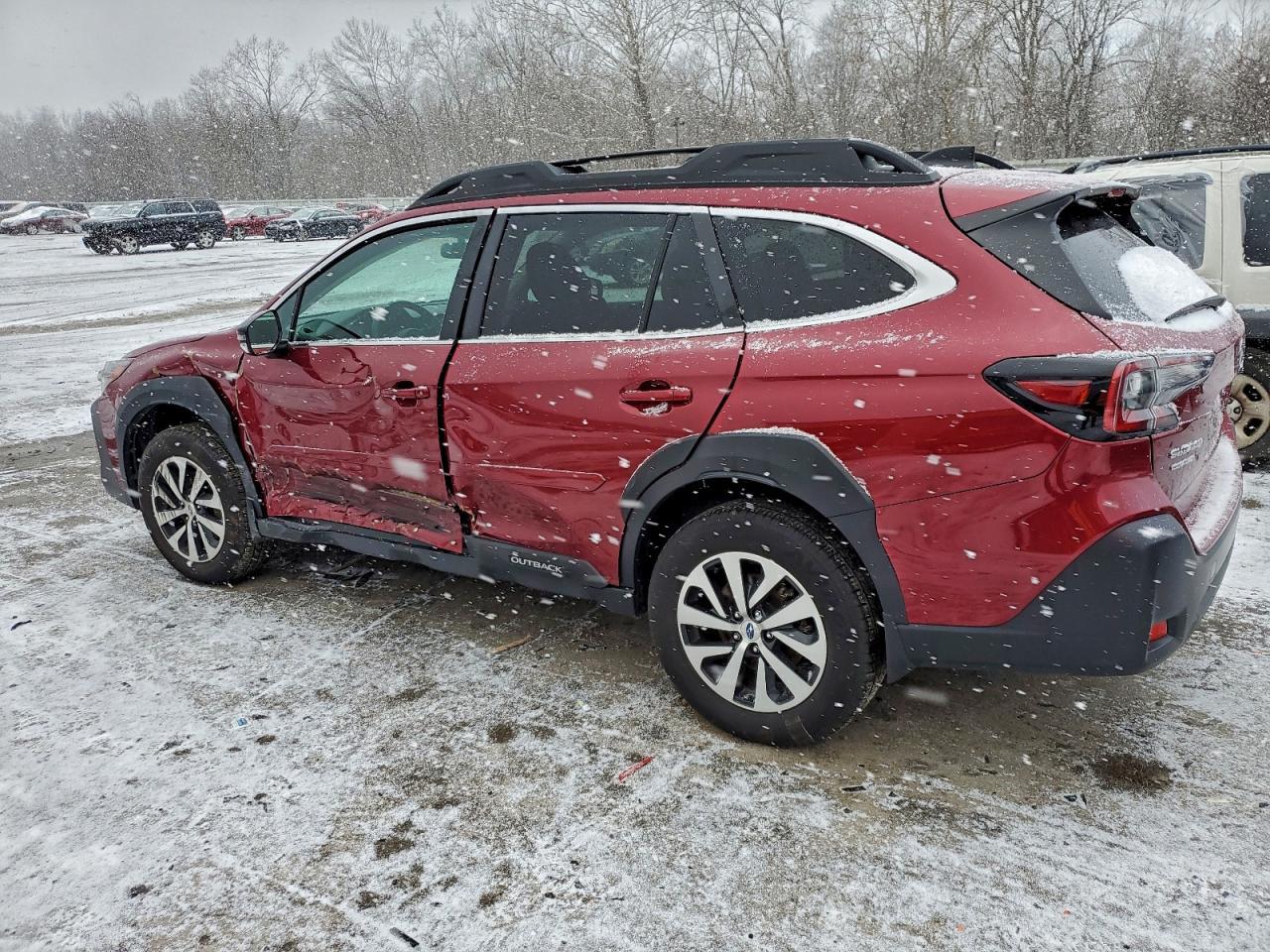 2024 Subaru Outback Premium - Image 2