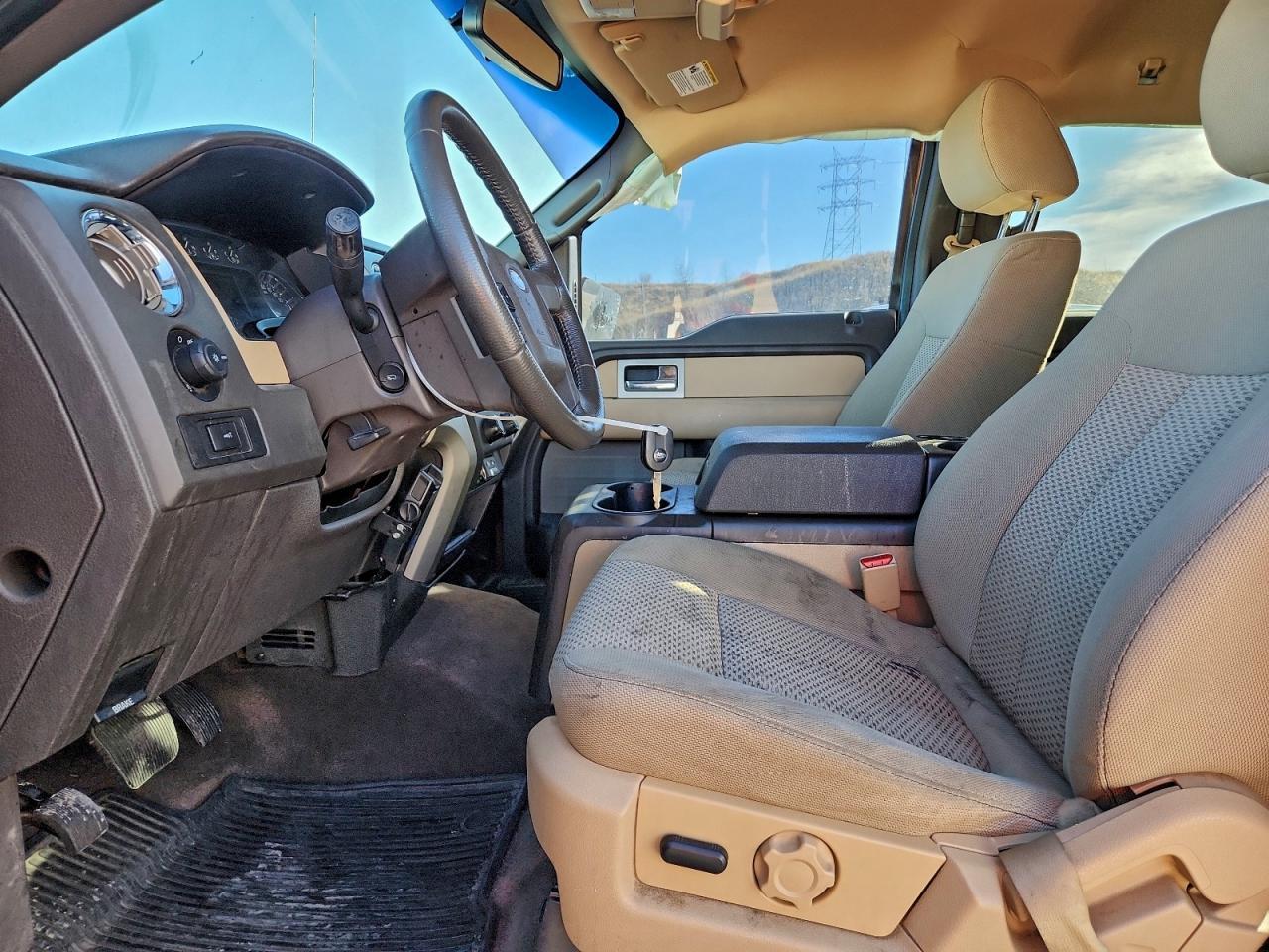 2011 Ford F150 Supercrew - Image 7