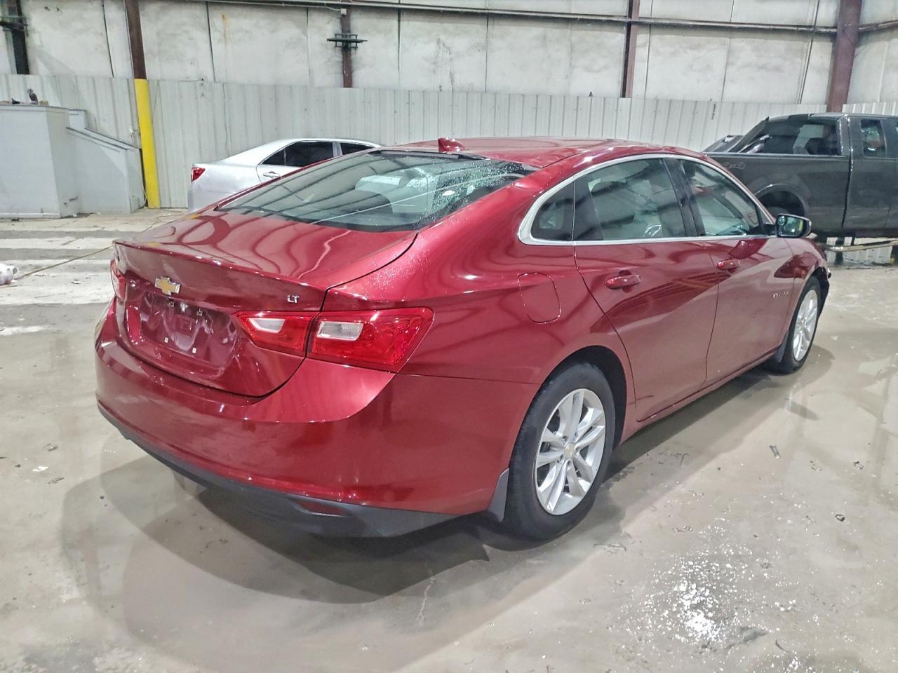 2017 Chevrolet Malibu Lt - Фото 3