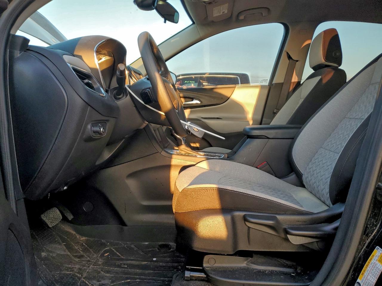 2024 Chevrolet Equinox Ls - Image 7