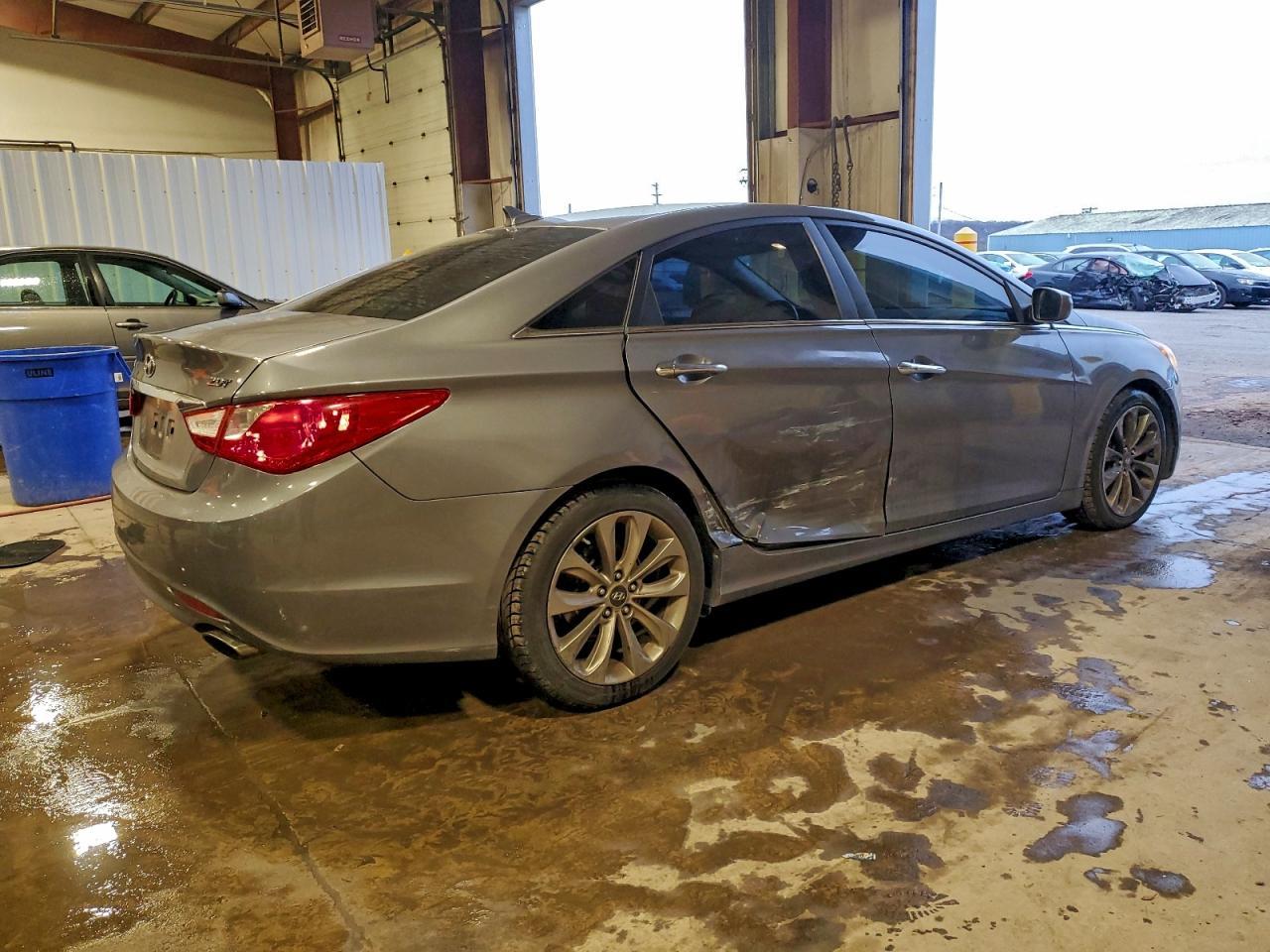 2011 Hyundai Sonata Se - Фото 3
