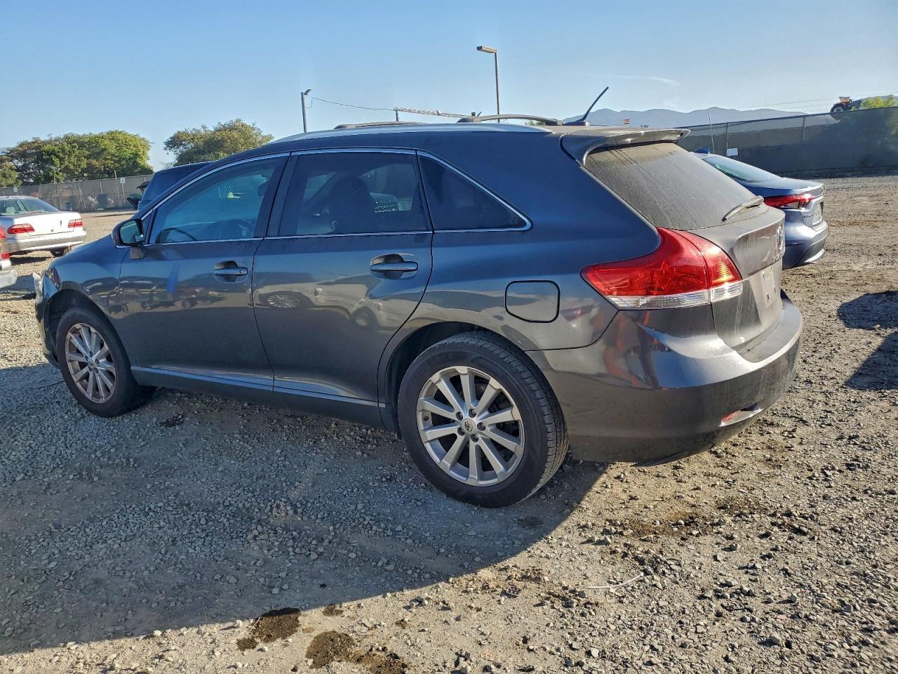2009 Toyota Venza - Фото 2