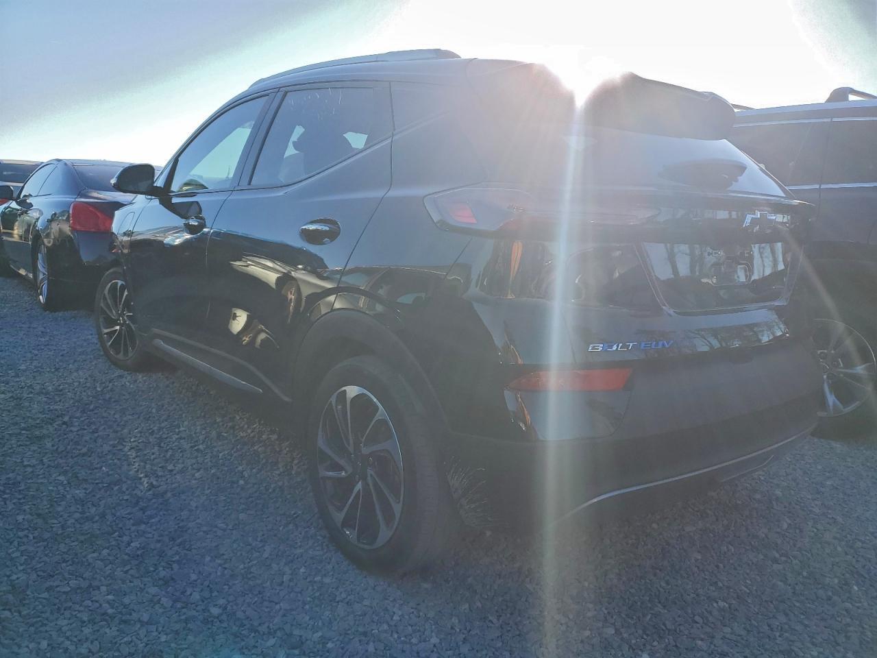 2023 Chevrolet Bolt Euv Premier - Image 2