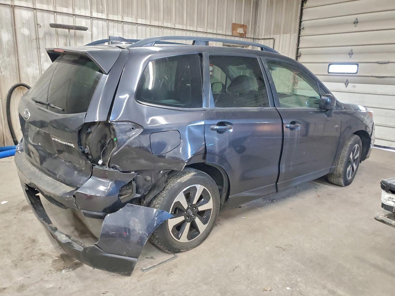 2018 Subaru Forester 2.5I Premium - Image 3