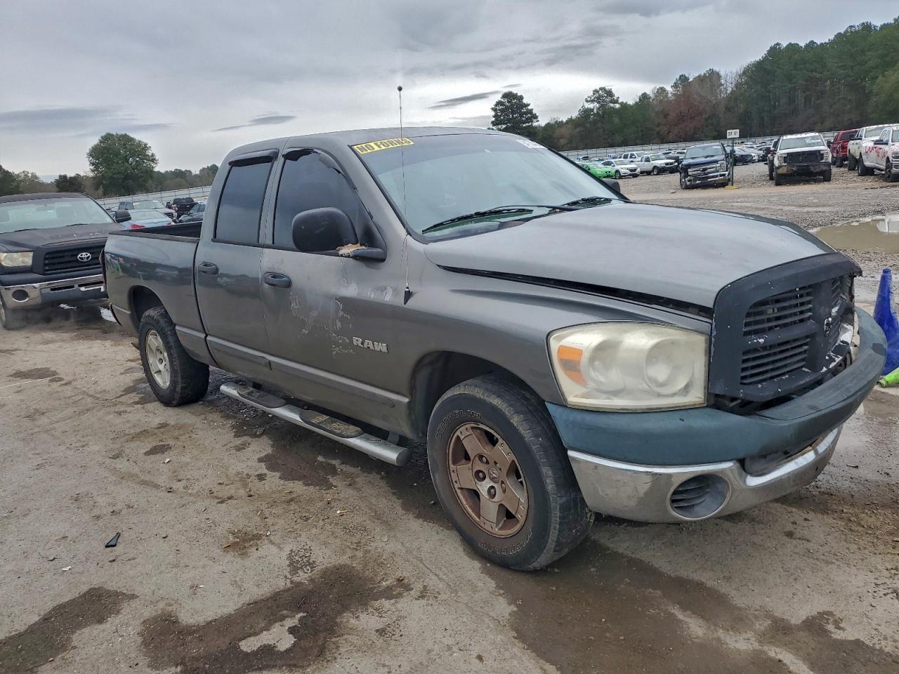 2008 Dodge Ram 1500 St - Image 4