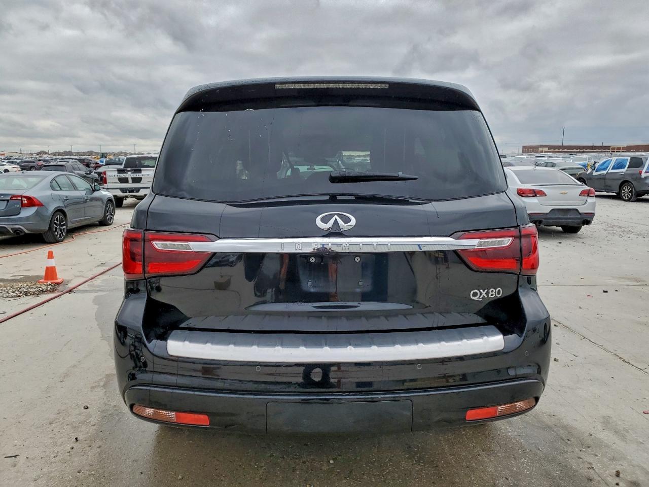 2021 Infiniti Qx80 Luxe - Image 6