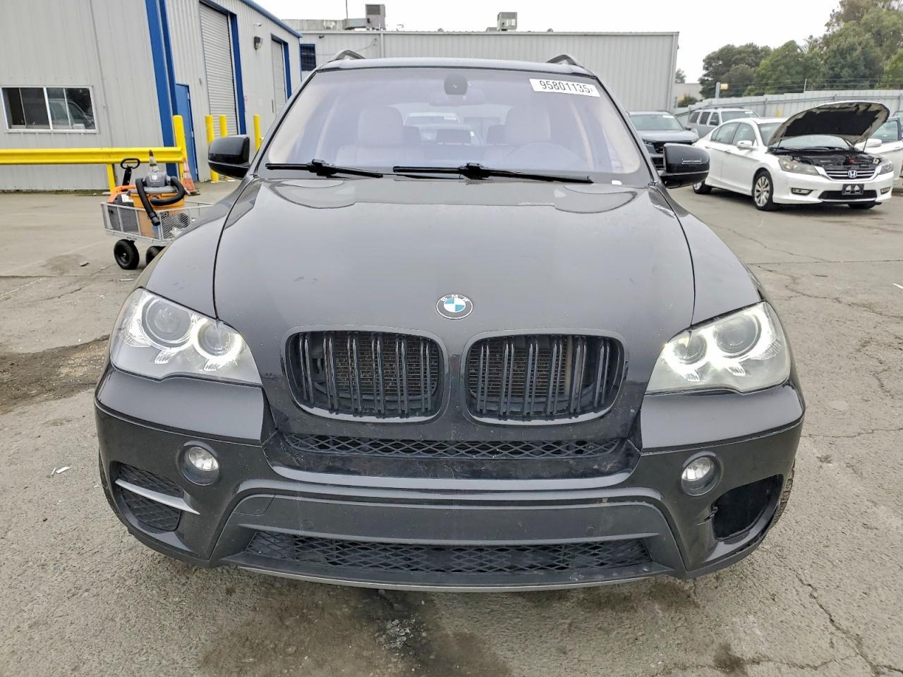 2013 BMW X5 xDrive35I - Фото 5