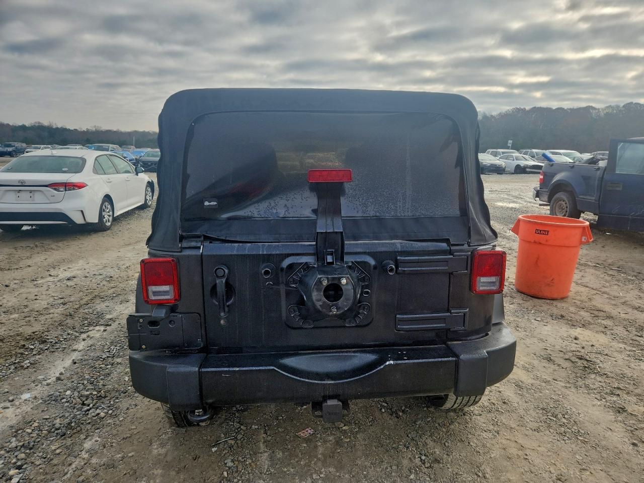 2012 Jeep Wrangler Unlimited Sahara - Фото 6