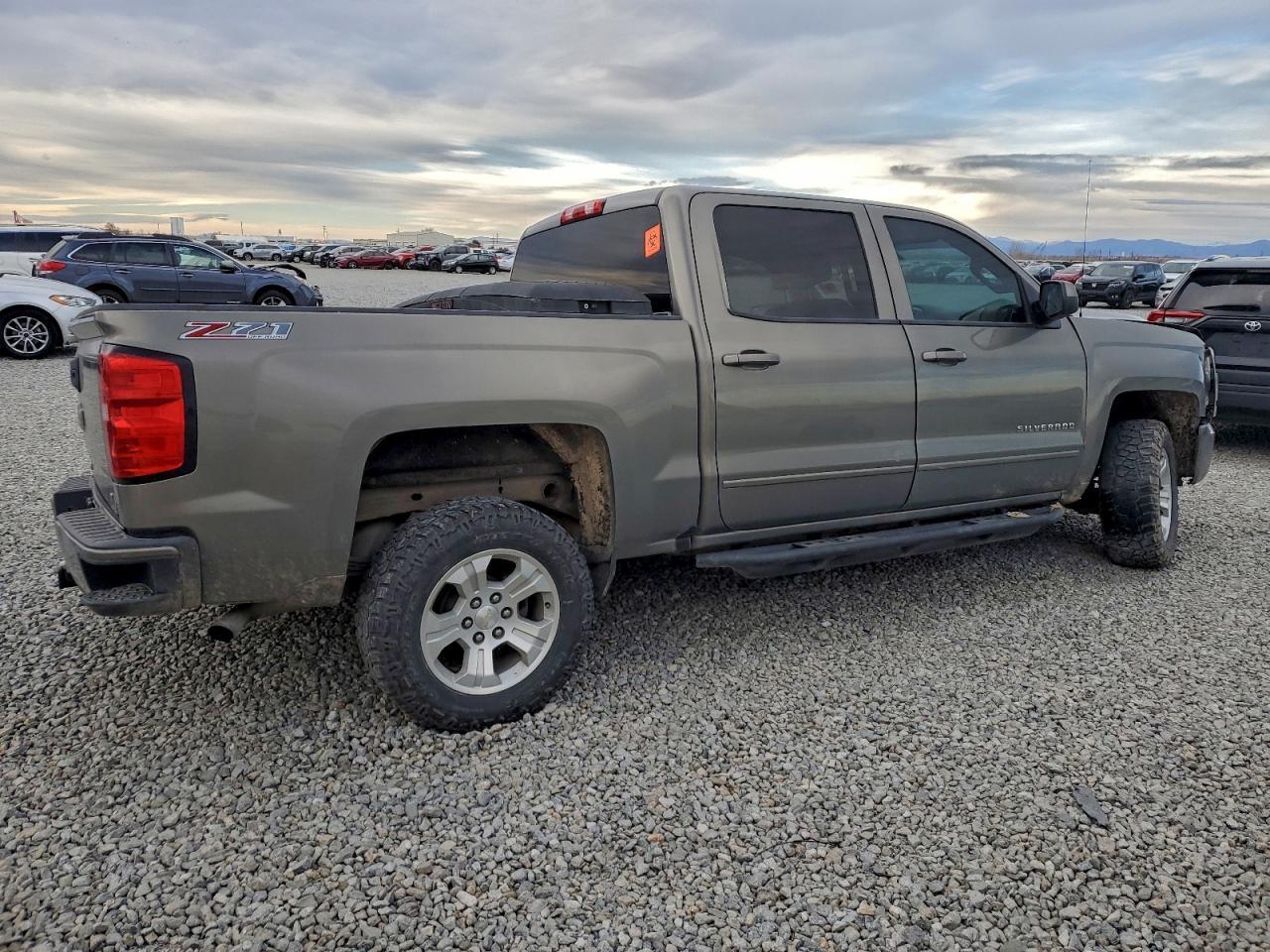 2017 Chevrolet Silverado K1500 Lt - Фото 3