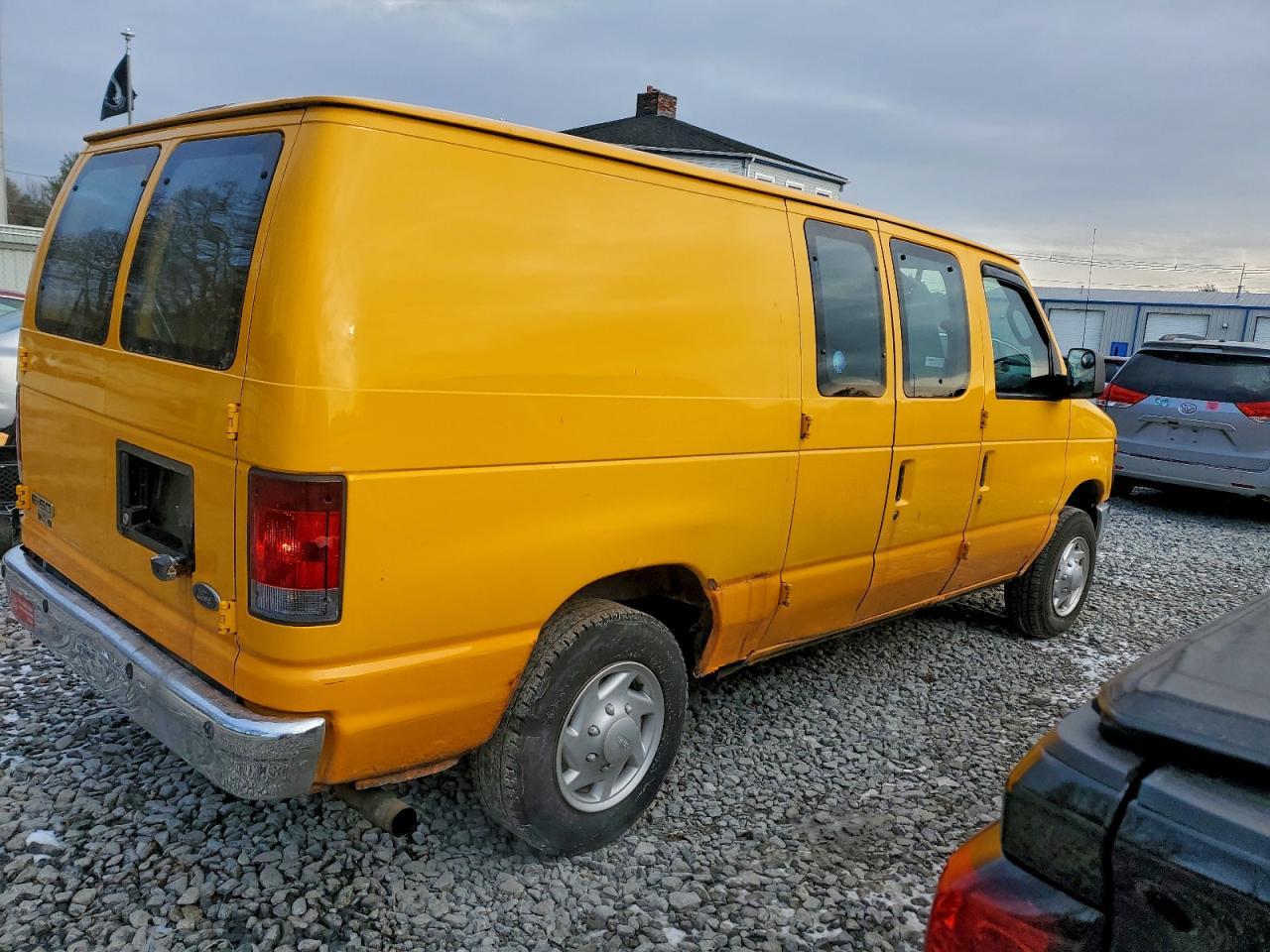 2008 Ford E150 Delivery Van - Image 3