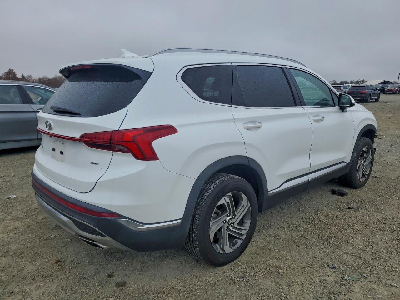 2021 Hyundai Santa Fe Sel - Фото 3