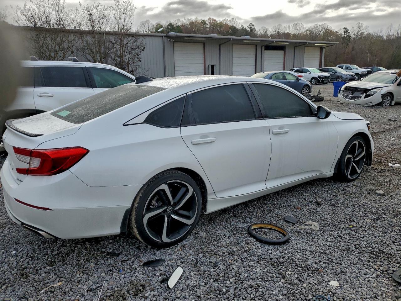 2021 Honda Accord Sport - Фото 3