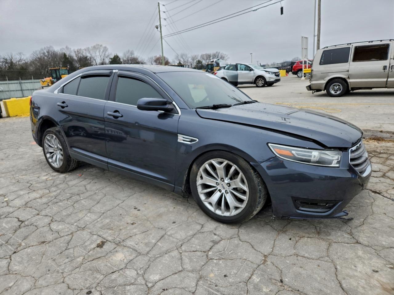 2017 Ford Taurus Sel - Фото 4