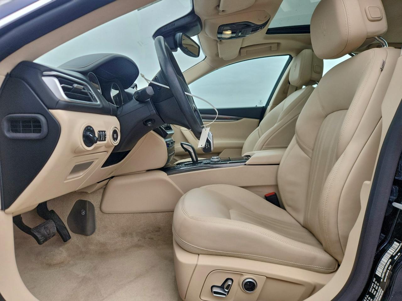 2022 Maserati Ghibli Base - Фото 7