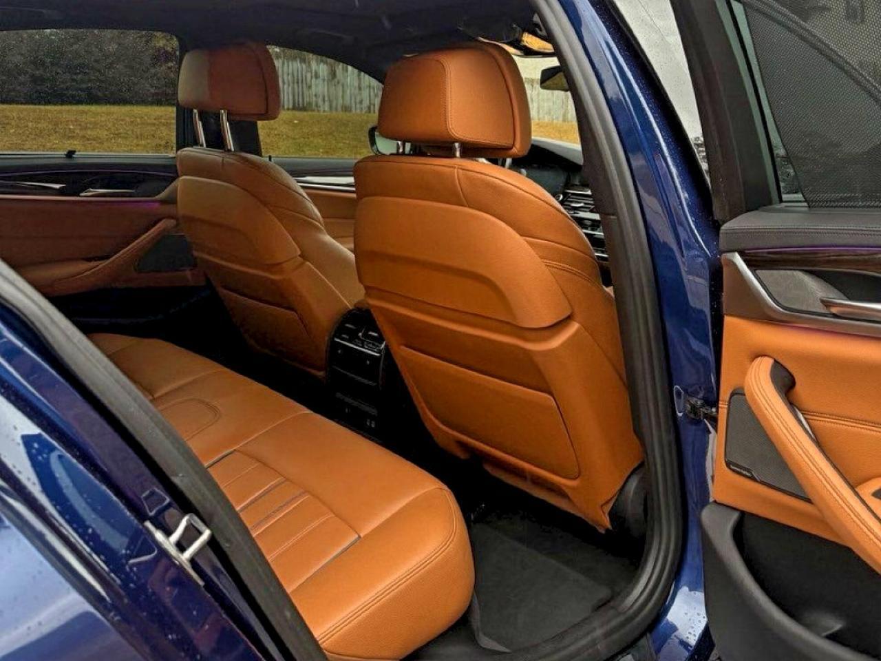 2020 BMW M550Xi - Фото 6