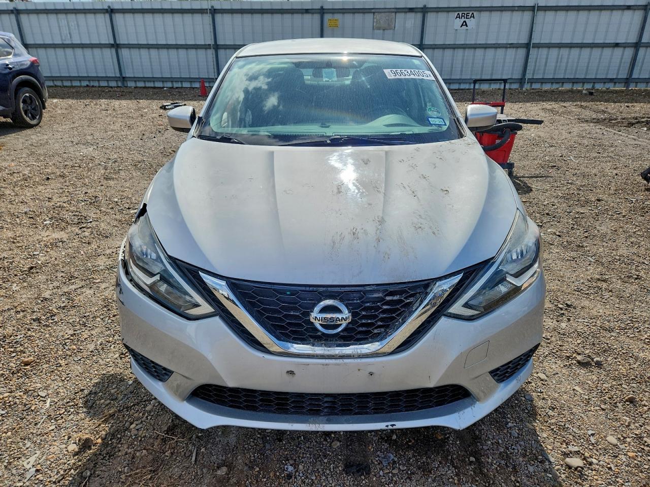 2016 Nissan Sentra S - Image 5
