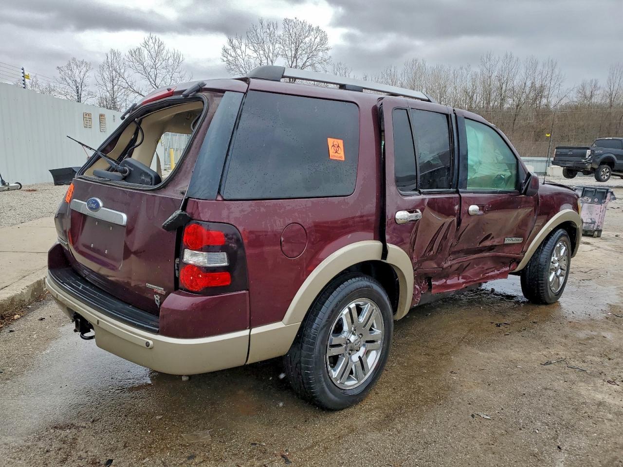 2006 Ford Explorer Eddie Bauer - Фото 3