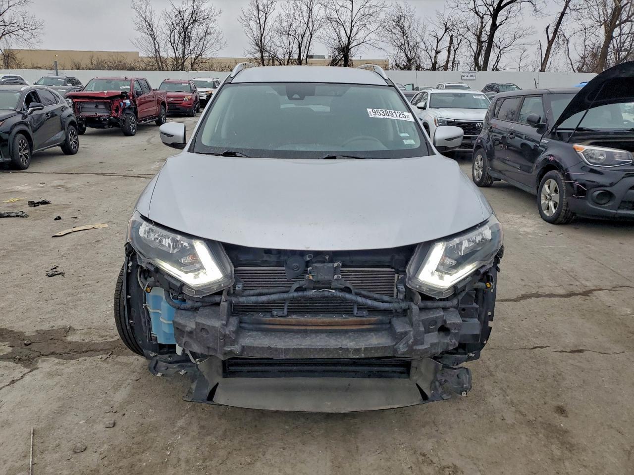 2019 Nissan Rogue S - Фото 5