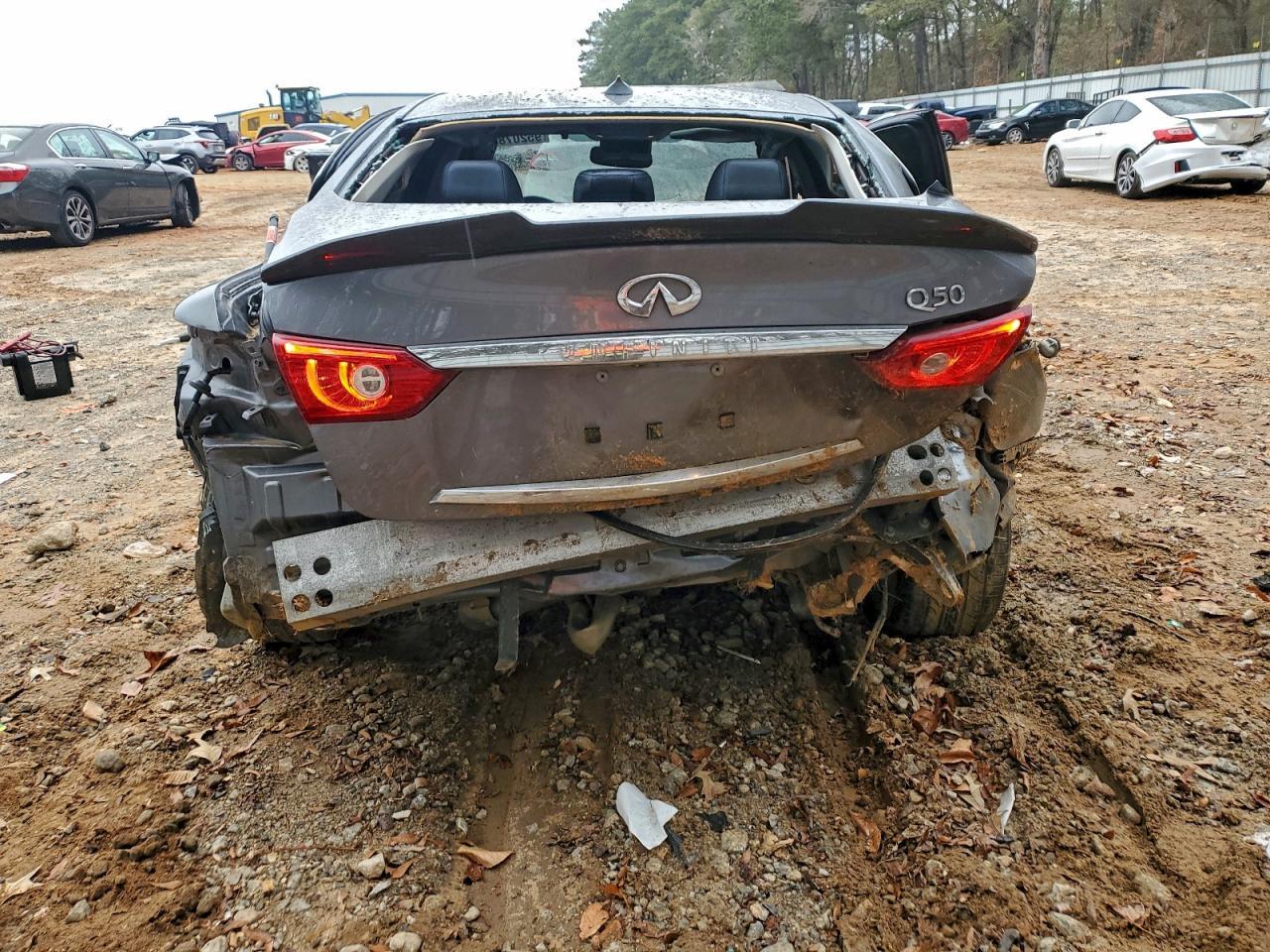 2014 Infiniti Q50 Base - Image 6