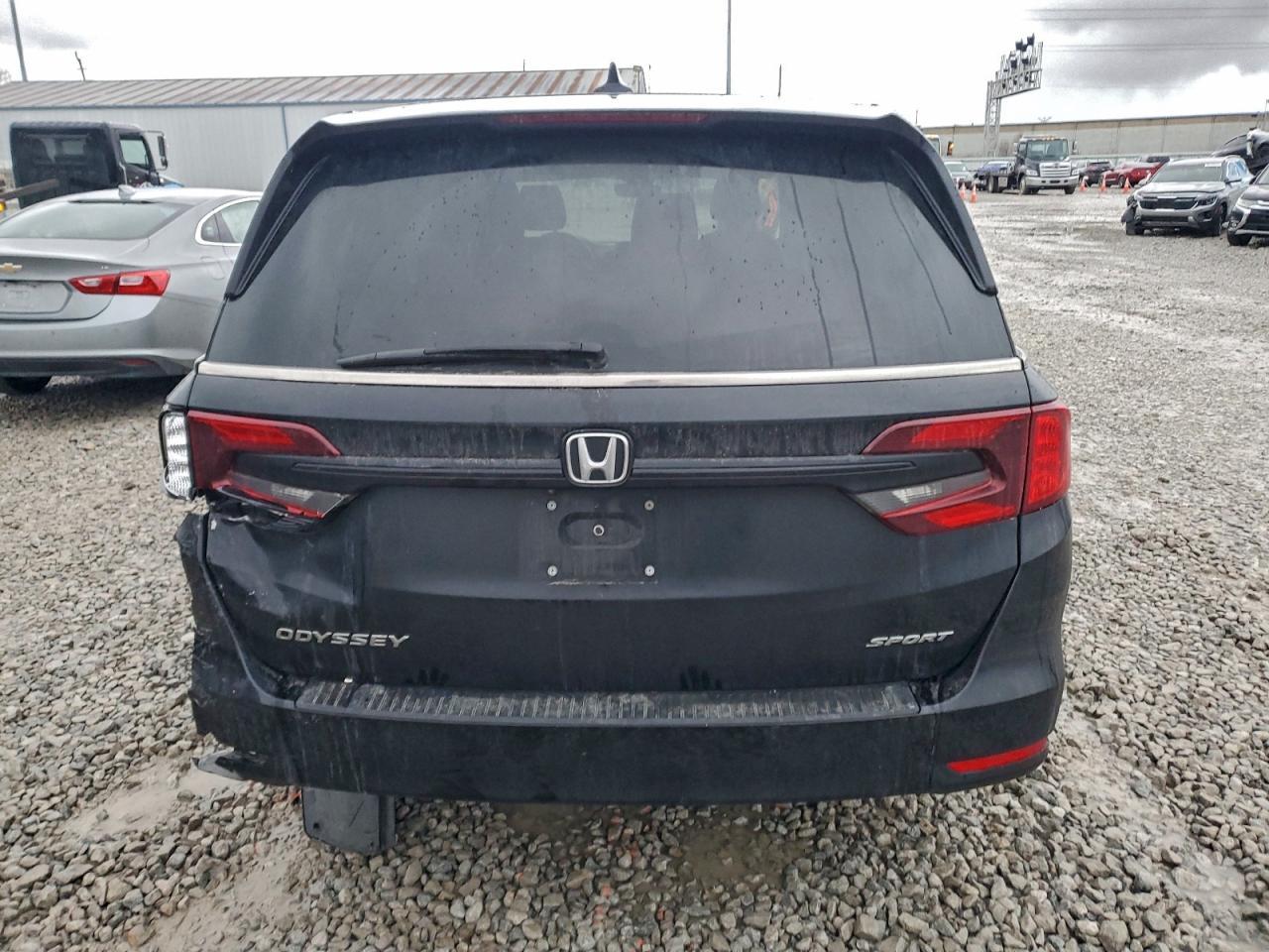 2023 Honda Odyssey Sport-L - Image 6