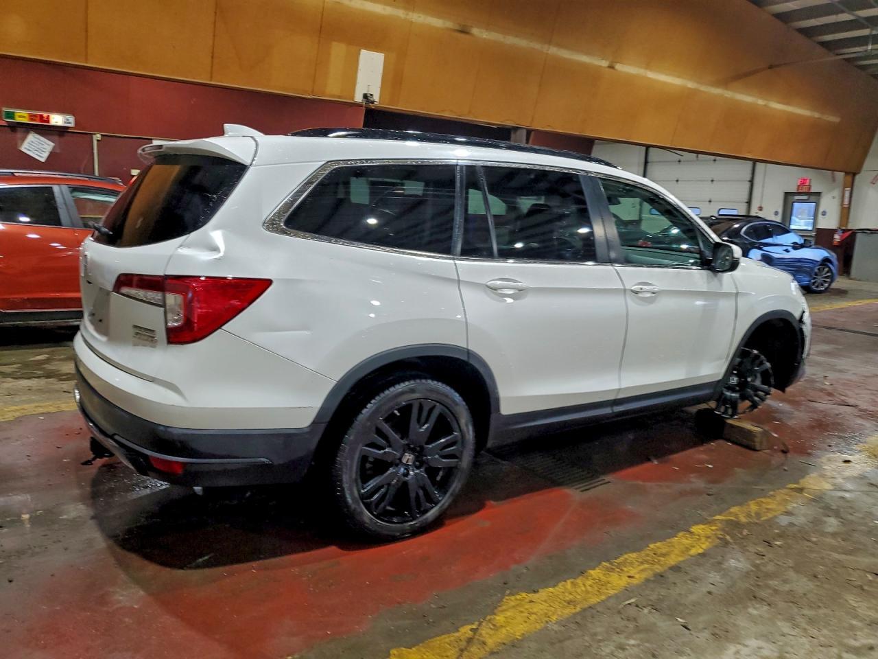 2022 Honda Pilot Se - Фото 3