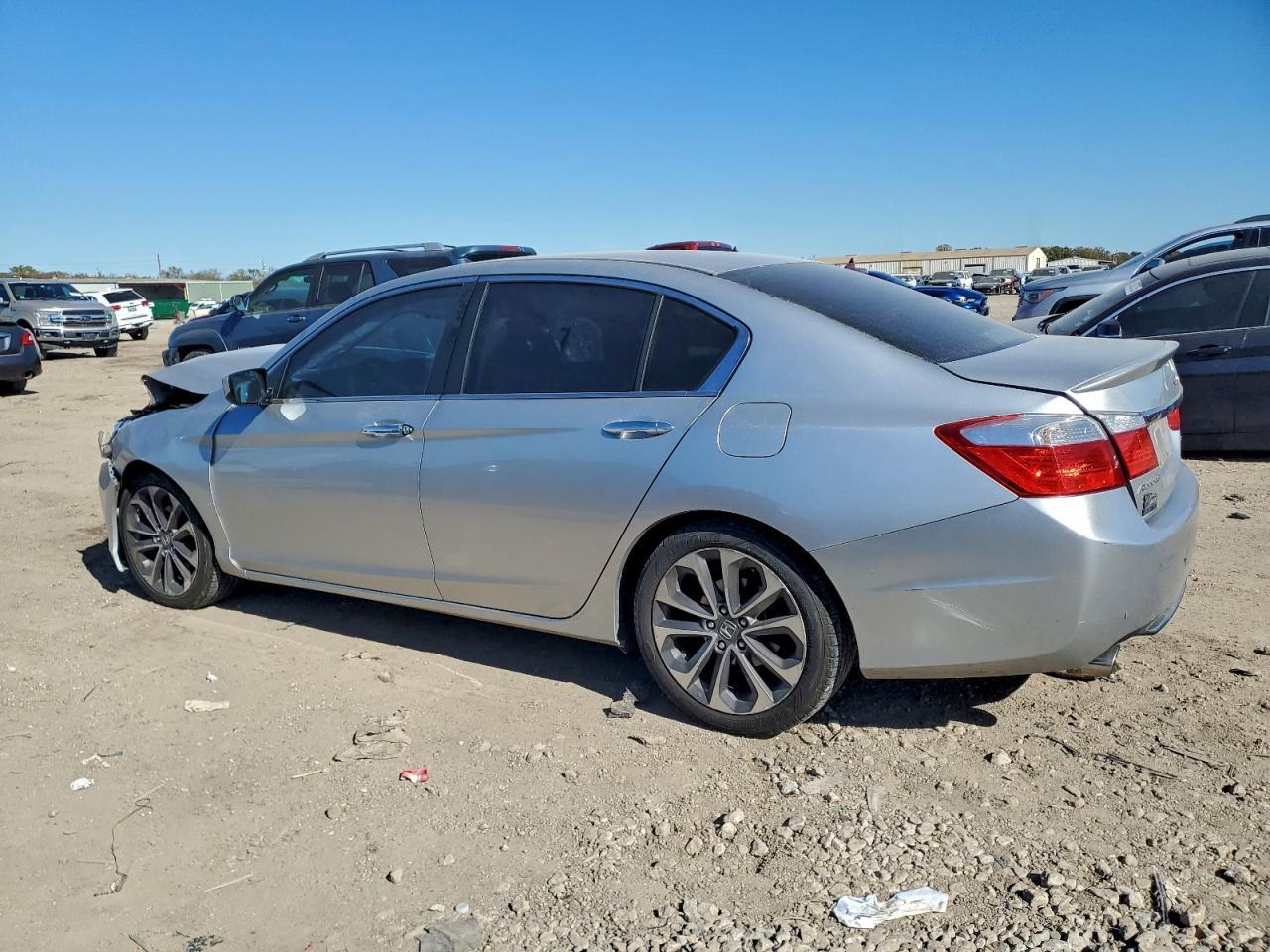2014 Honda Accord Sport - Фото 2