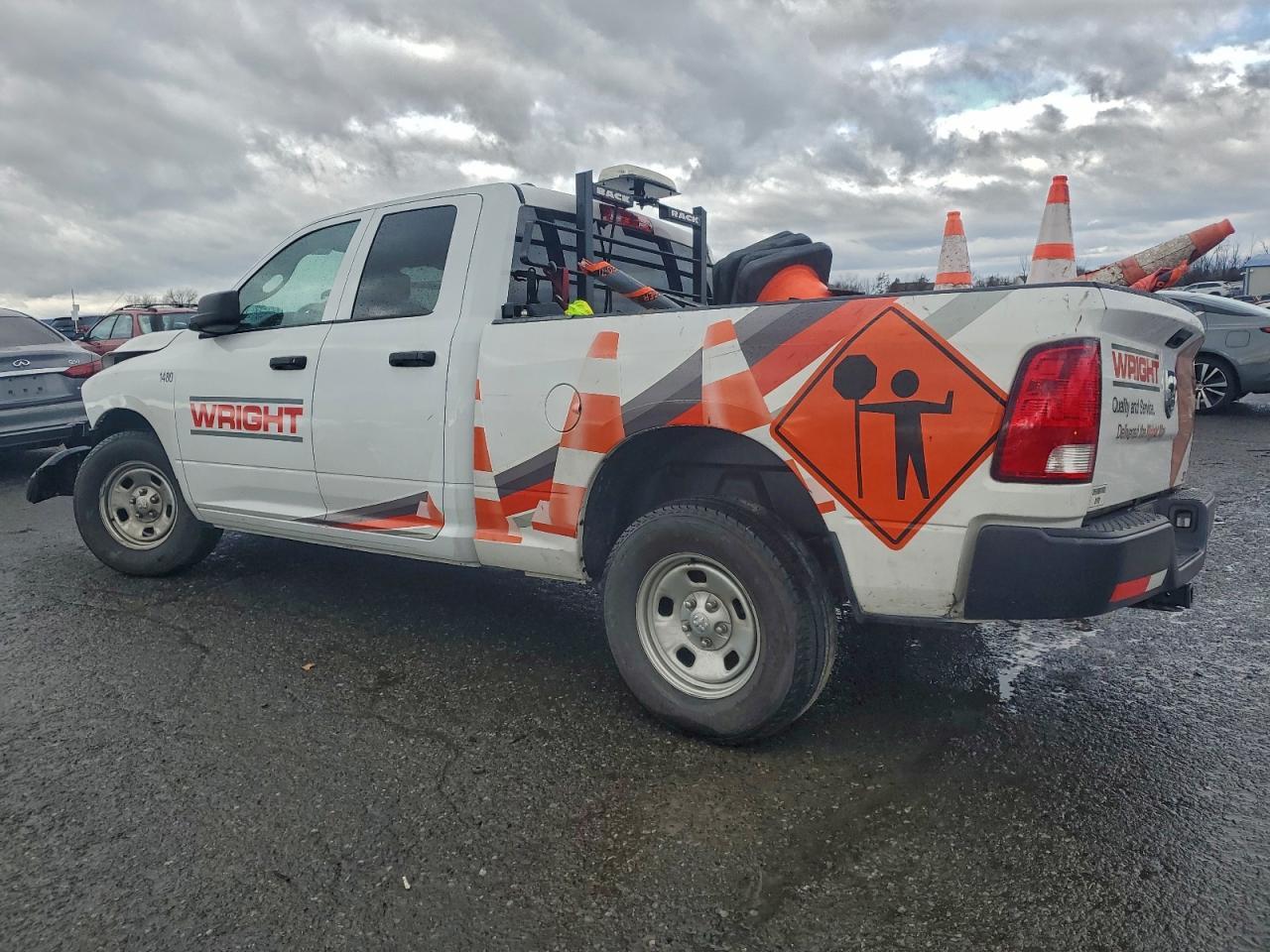 2022 Ram 1500 Classic Tradesman - Image 2