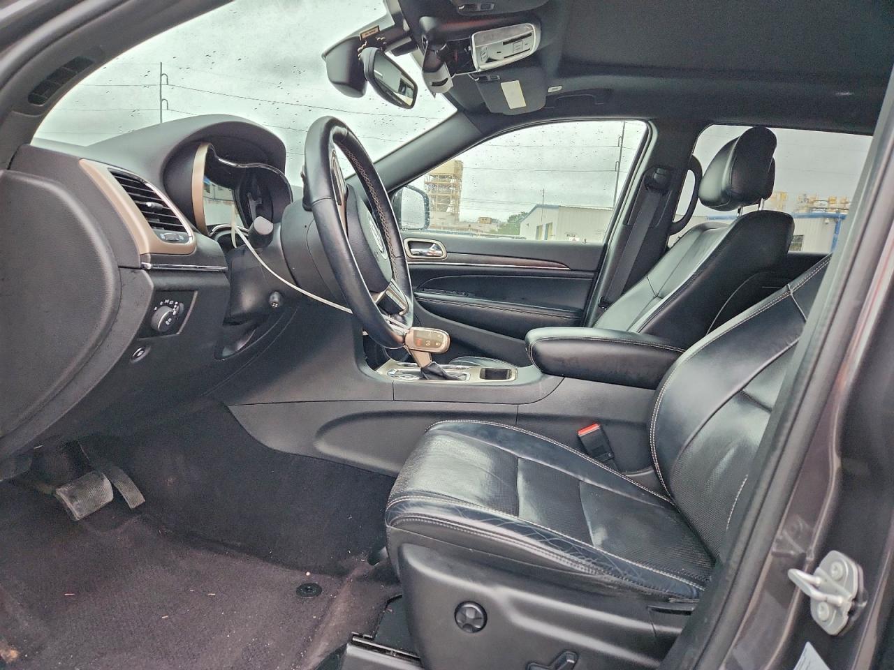 2017 Jeep Grand Cherokee Limited - Image 7