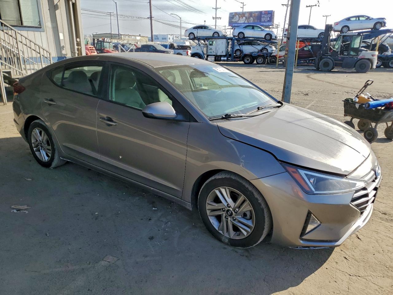 2020 Hyundai Elantra Sel - Фото 4