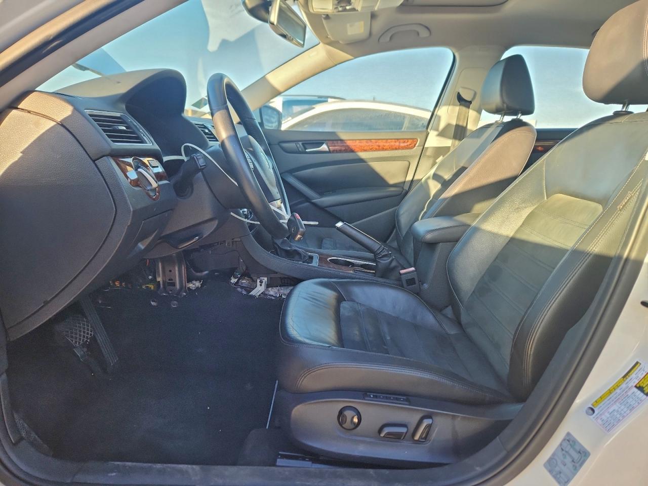 2013 Volkswagen Passat Sel - Фото 7