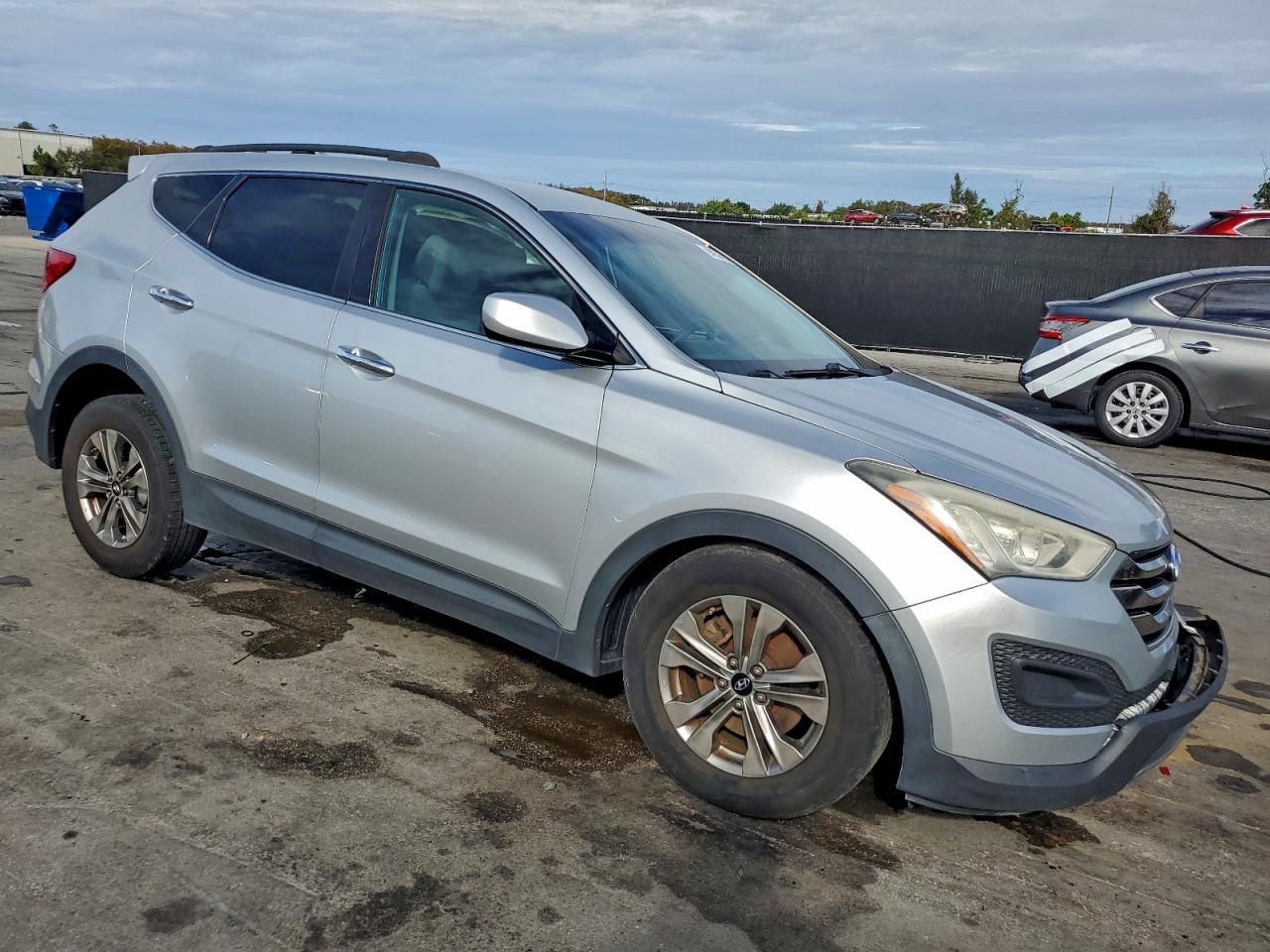 2016 Hyundai Santa Fe Sport 2.4L - Фото 4