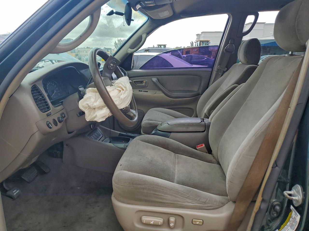 2006 Toyota Sequoia Sr5 - Image 7