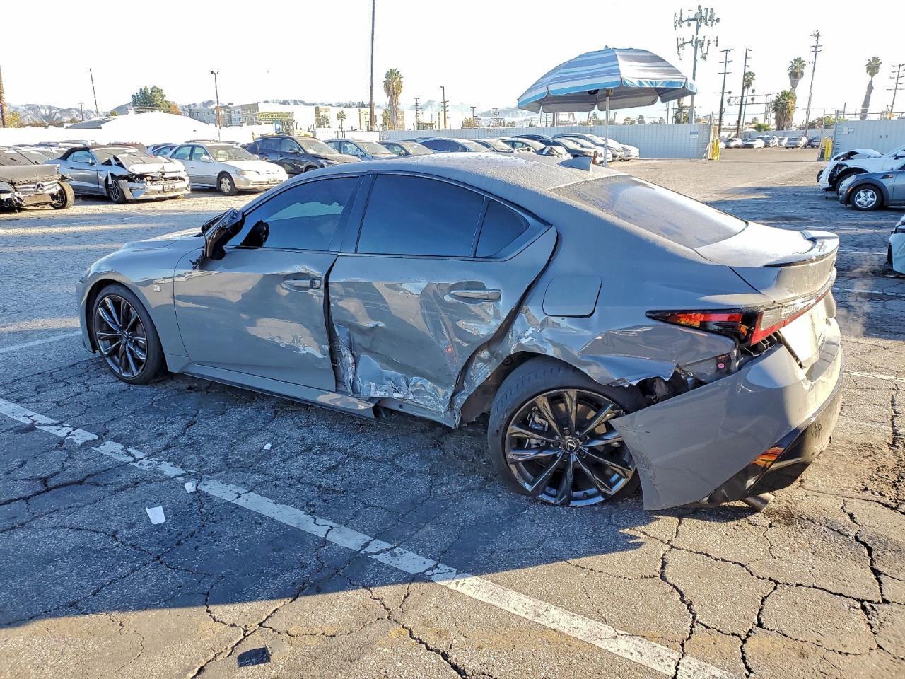 2025 Lexus Is 350 F Sport Design - Image 2