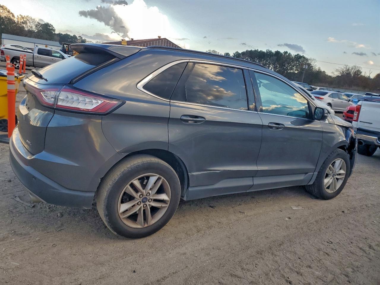 2018 Ford Edge Sel - Image 3