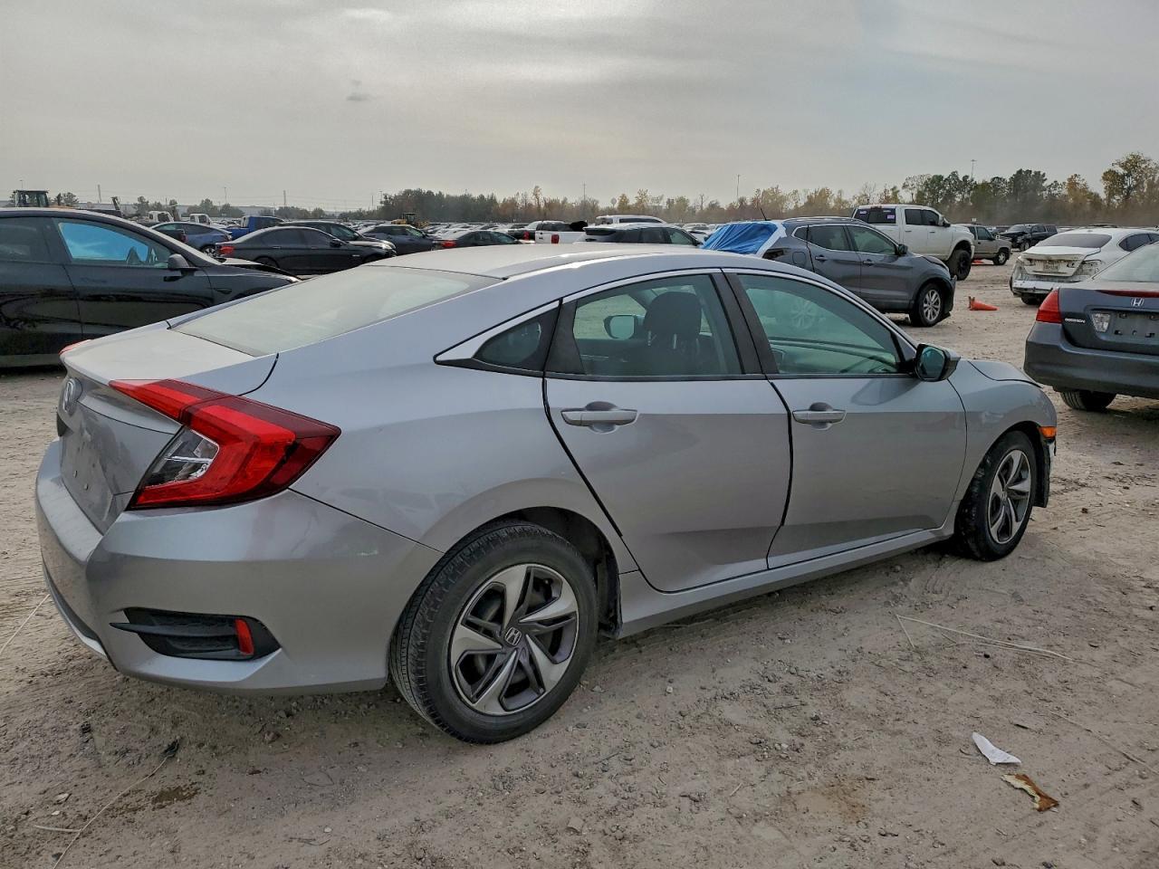 2019 Honda Civic Lx - Image 3