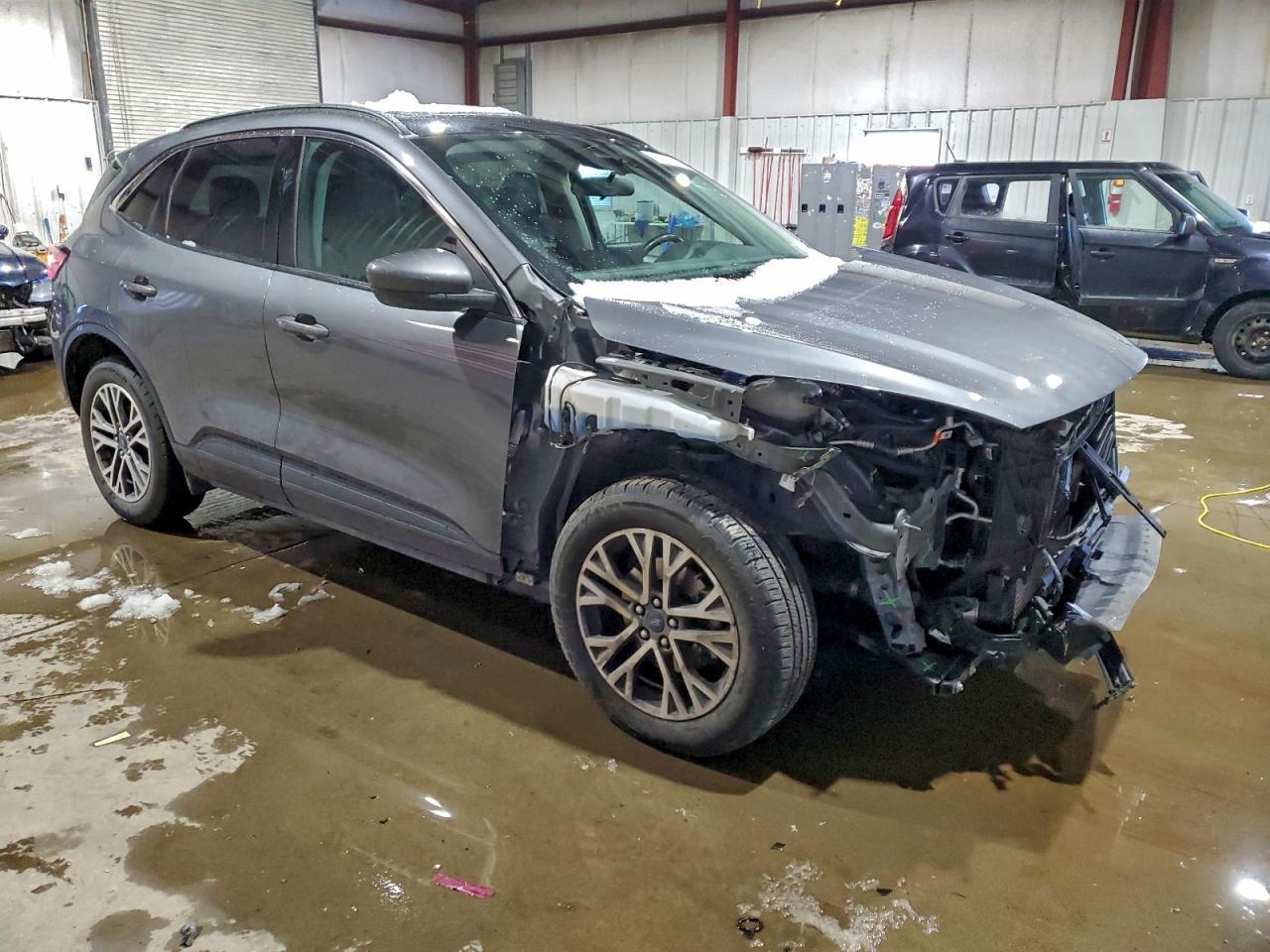 2022 Ford Escape Sel - Фото 4