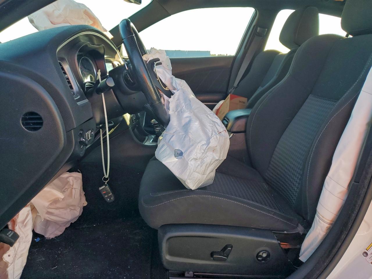 2021 Dodge Charger R/T - Фото 7