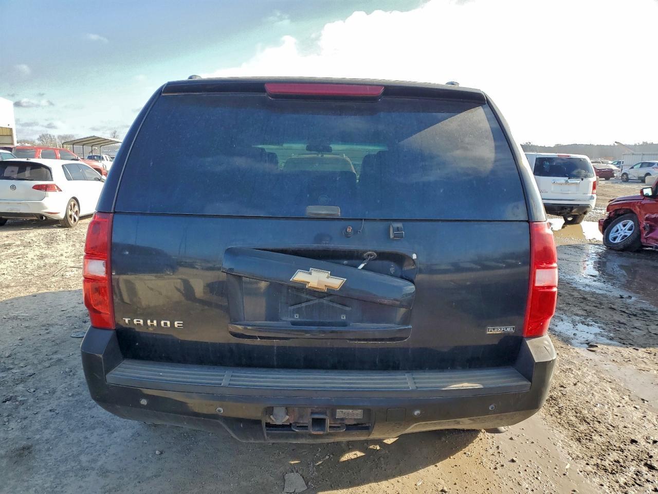 2007 Chevrolet Tahoe C1500 - Image 6
