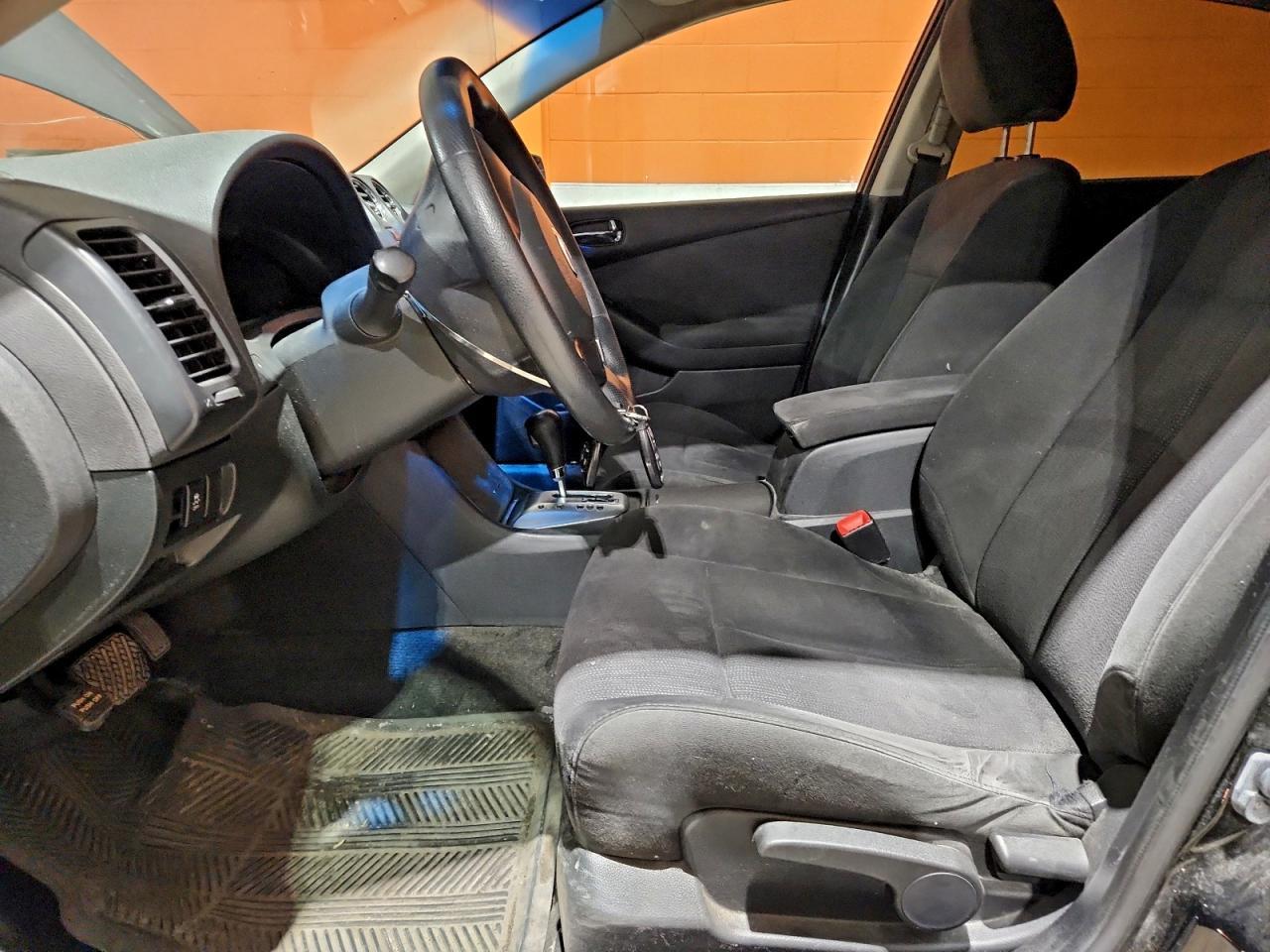 2012 Niss Altima Base - Фото 7