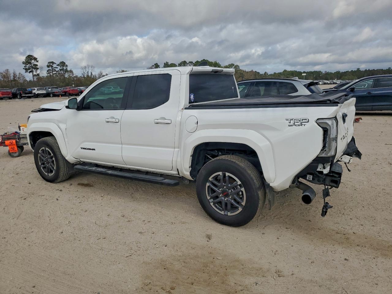2024 Toyota Tacoma Double Cab - Image 2