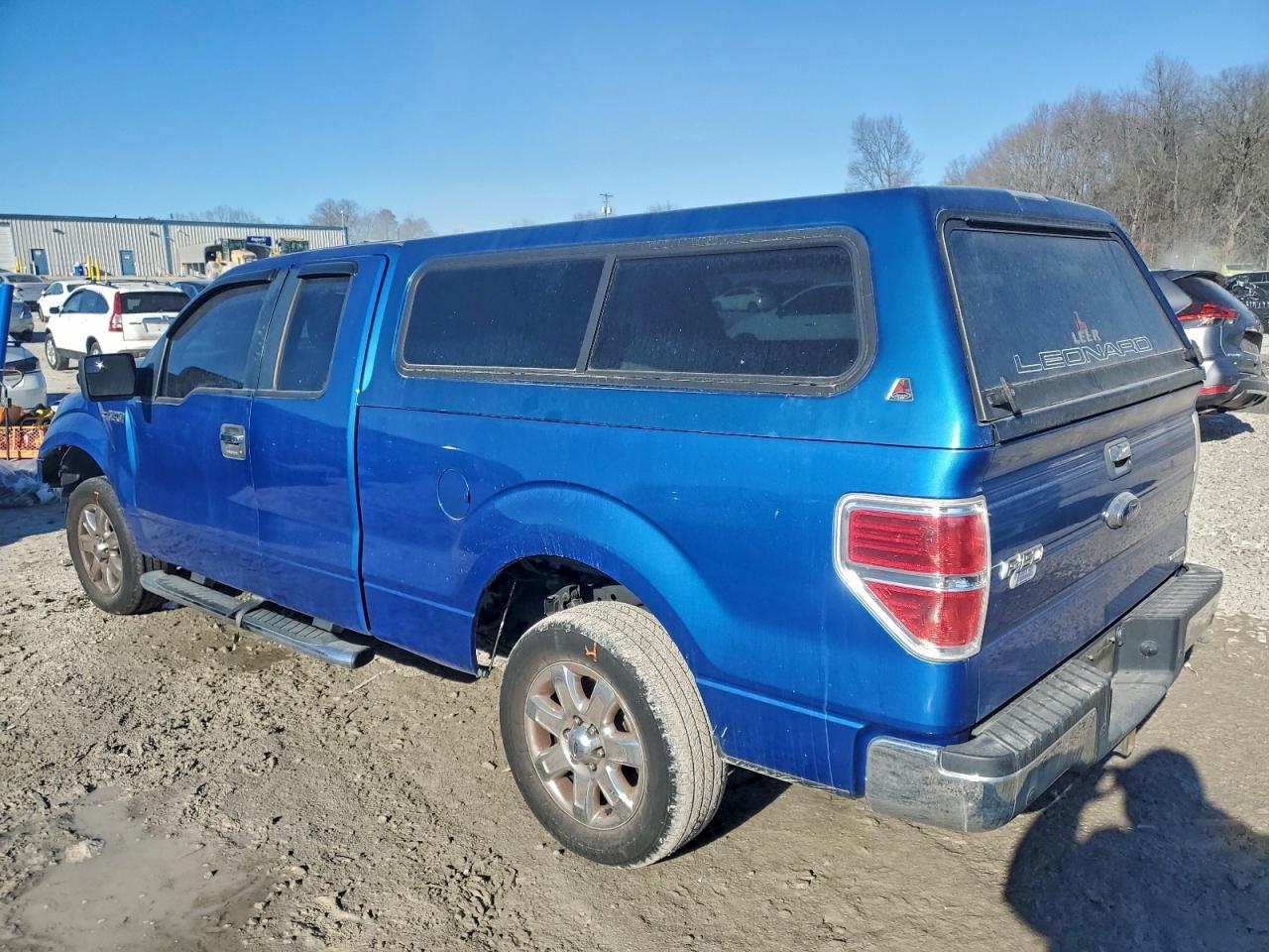2013 Ford F150 Super Cab - Image 2