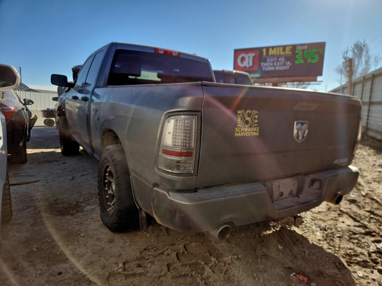 2012 Dodge Ram 1500 St - Фото 2