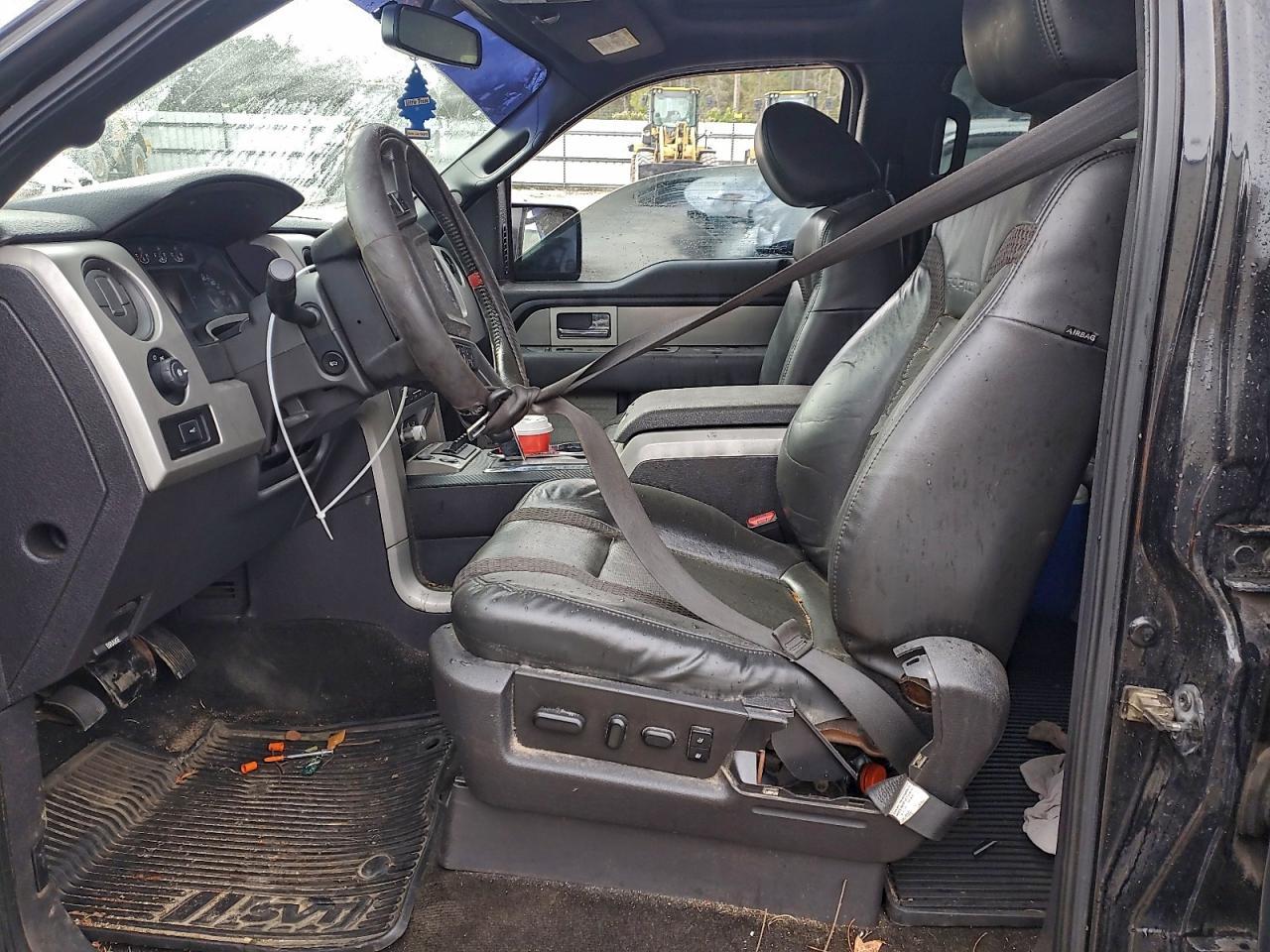 2011 Ford F150 Svt Raptor - Image 7