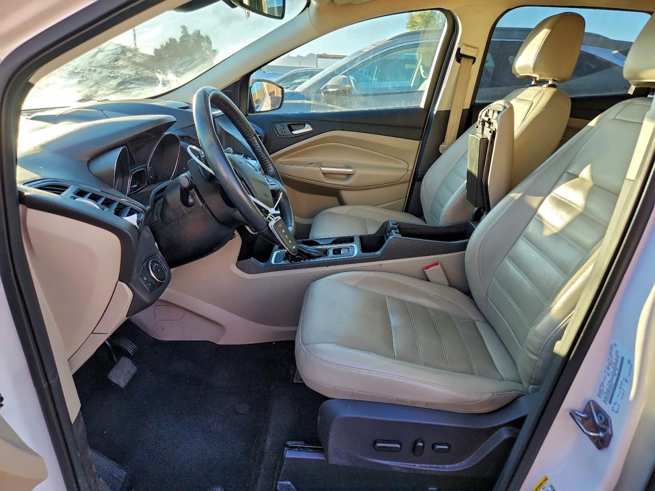 2017 Ford Escape Titanium - Фото 7