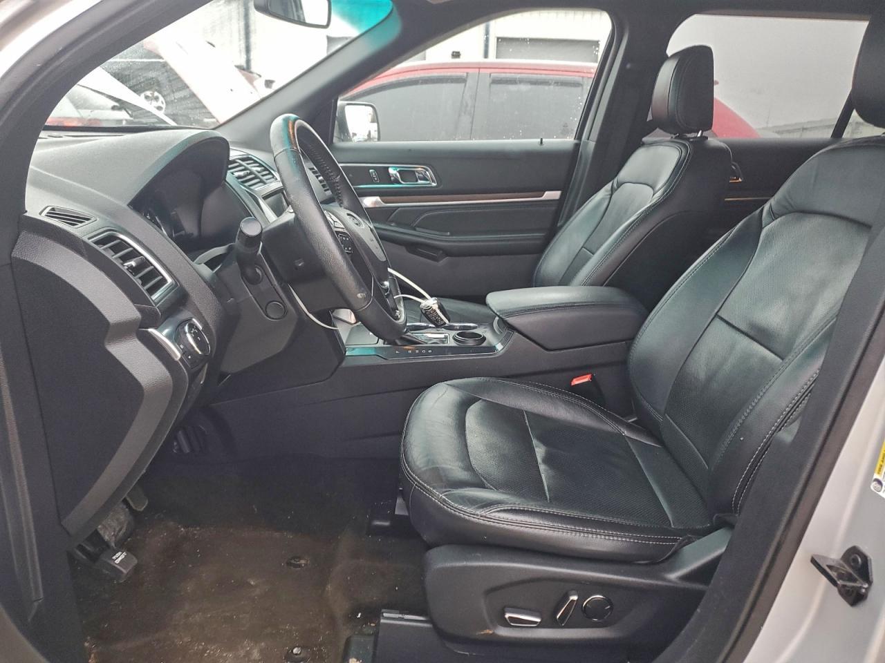 2018 Ford Explorer Limited - Image 7