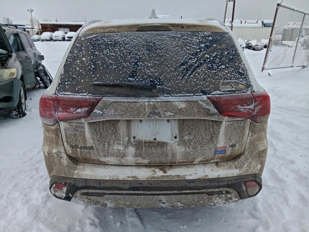 2020 Mitsubishi Outlander Se - Фото 6
