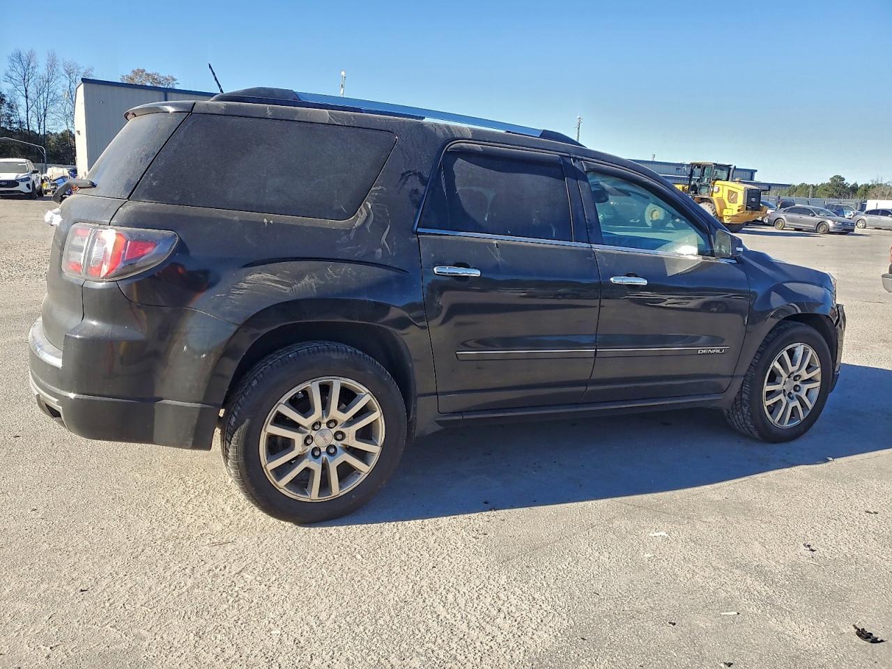 2015 GMC Acadia Denali - Image 3