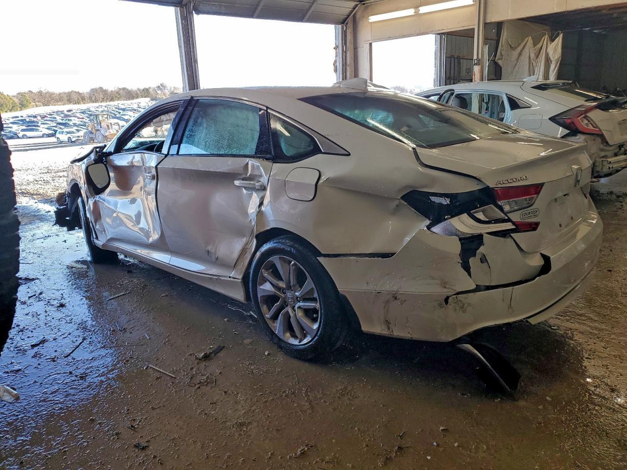 2020 Honda Accord Lx - Фото 2