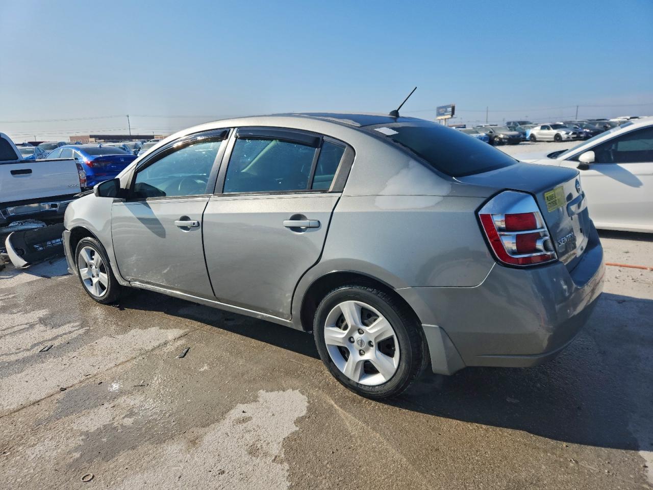 2008 Nissan Sentra 2.0 - Фото 2
